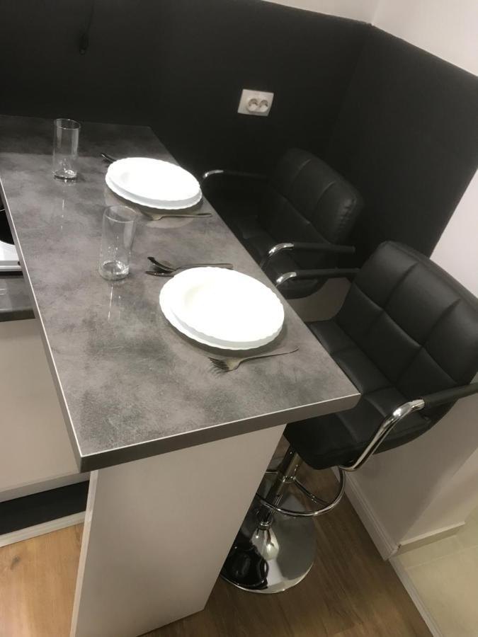 Apartman Kristina Free Parking Νόβι Σαντ Εξωτερικό φωτογραφία