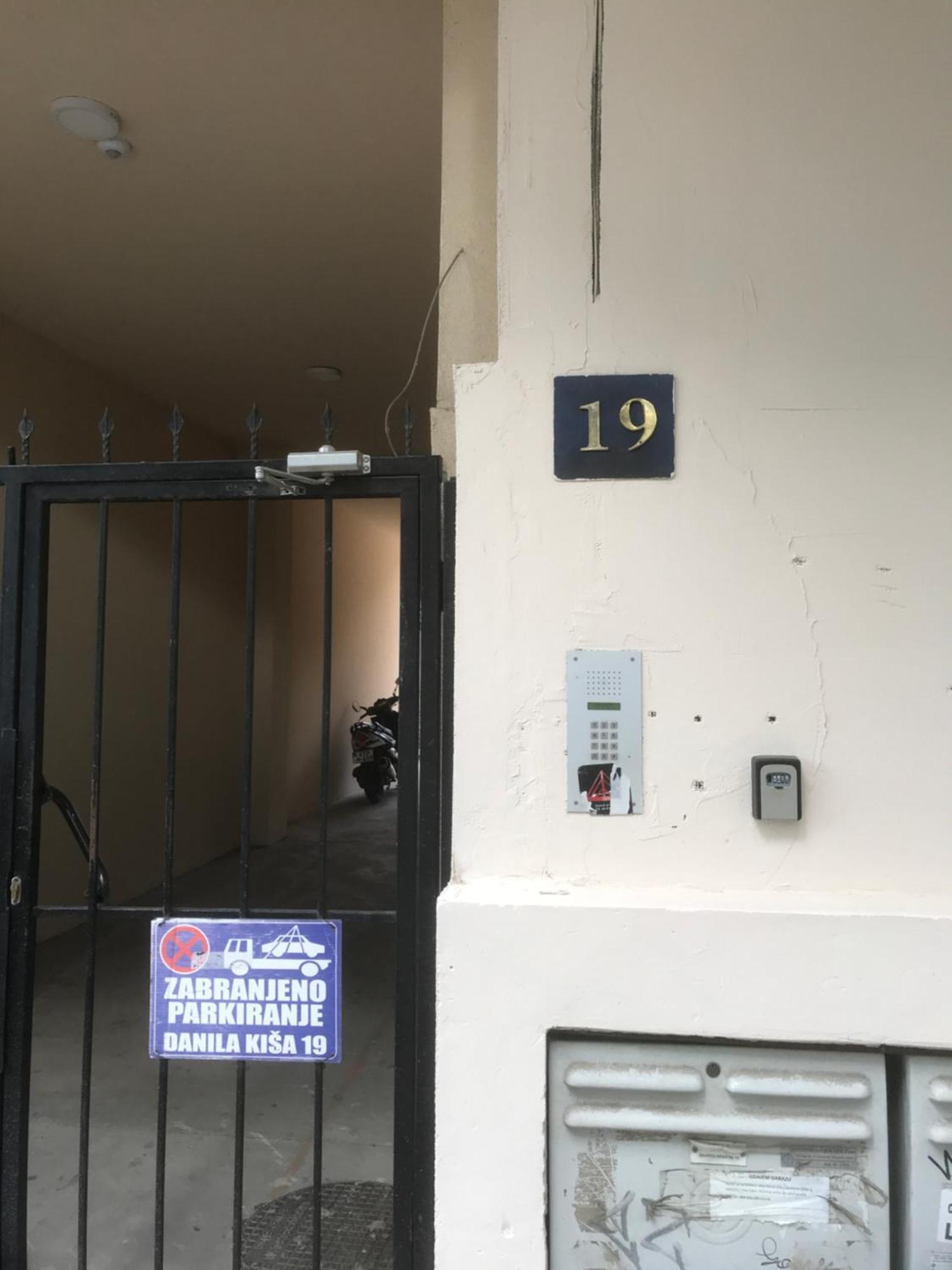 Apartman Kristina Free Parking Νόβι Σαντ Εξωτερικό φωτογραφία